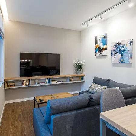 North 21 - Brand New Modern 1bd In Center By Flat Mаnager Apartman *