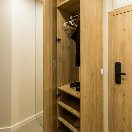 North 21 - Brand New Modern 1bd In Center By Flat Mаnager Apartament *