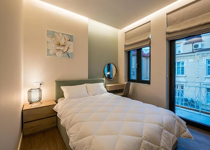 Apartamento North 21 - Brand New Modern 1bd In Center By Flat Mаnager *