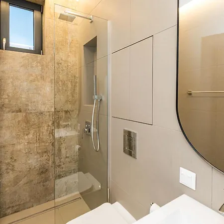 North 21 - Brand New Modern 1bd In Center By Flat Mаnager Apartman Szófia